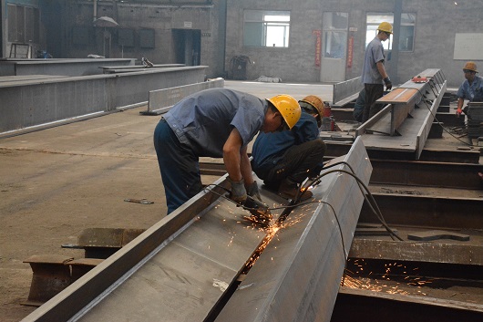 鋼結(jié)構(gòu)生產(chǎn)廠家的責(zé)任不止有安全和質(zhì)量，還有……